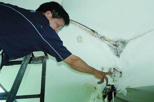 ��ρ����